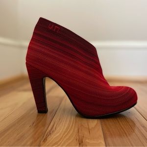 United Nude Red “Fold” 4 inch high heels.
